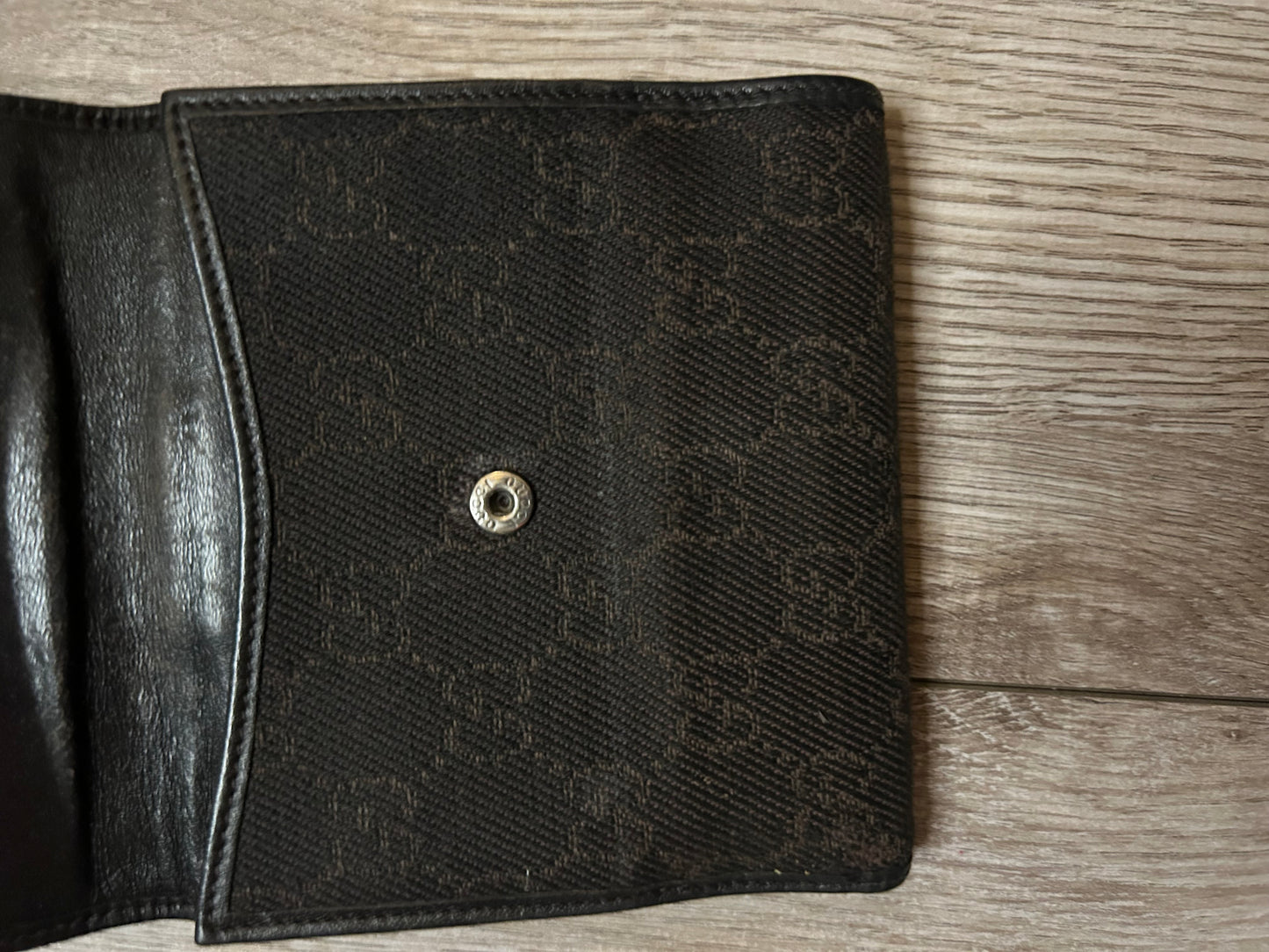 Vintage Brown Gucci Bifold Wallet